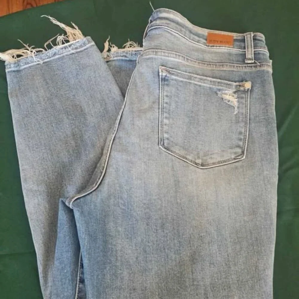 Judy Blue Boyfriend Jean Size 13 - Picture 2 of 7